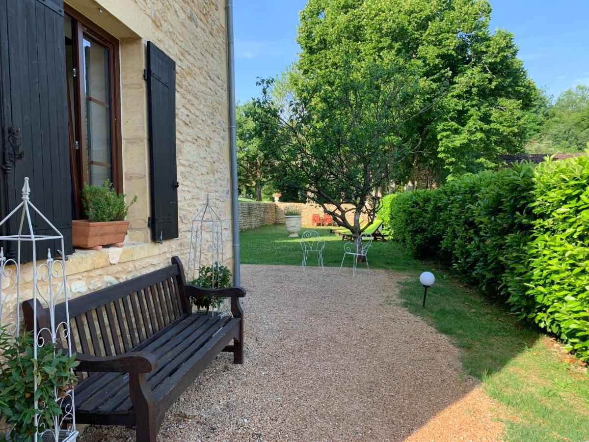 Le Noyer Résidence B&B Le Bugue Exterior foto